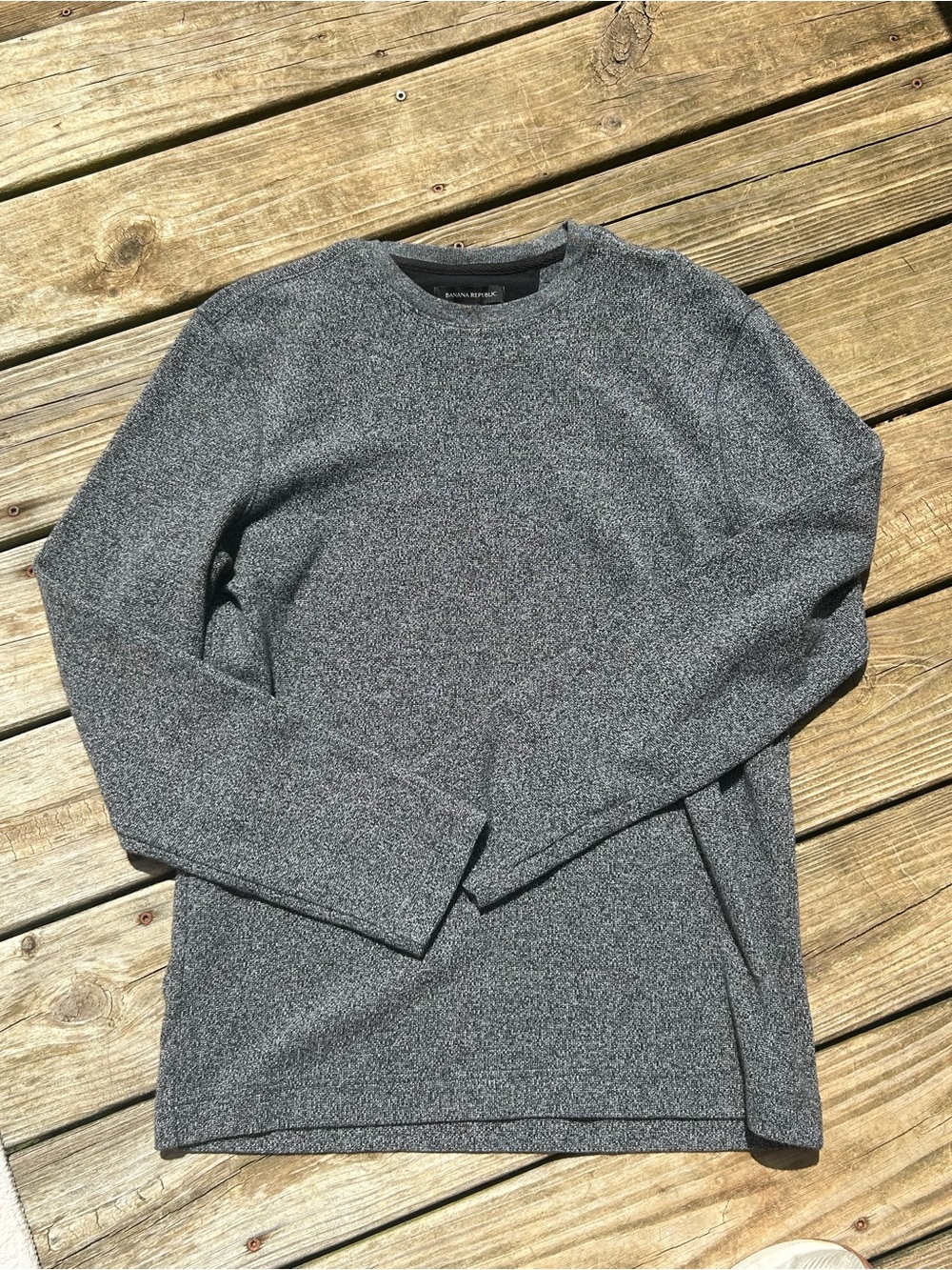 Banana Republic Men's Heather Gray Crewneck Waffle Knit Sweater